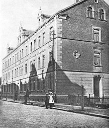 Widukindstr. 26, 28, 30 (Baujahr 1905)